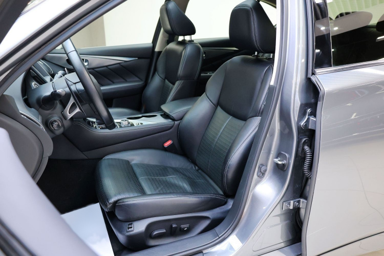 英菲尼迪Q50 2014款 3.7L 豪华运动版中控内饰7006