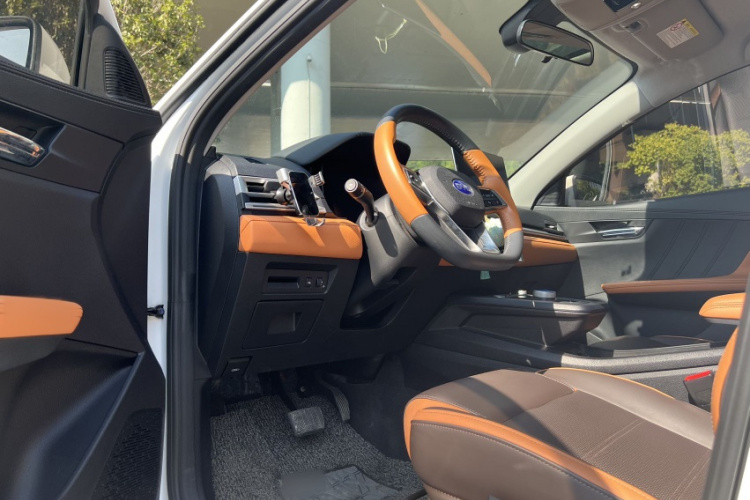 比亚迪e2 2020款 升级版 高续航版 尊贵型局部细节9001