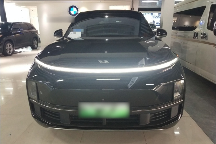 理想汽车 理想L9 2023款 Pro车身外观2