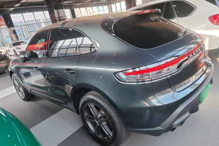 保时捷 2023款 Macan 2.0T车身外观6003