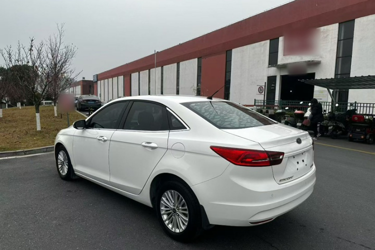 福特 福睿斯 2015款 1.5L 手动舒适型车身外观6003