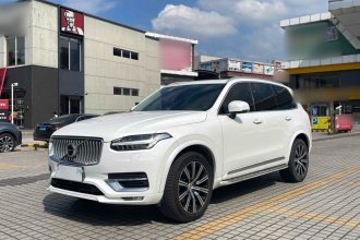 沃尔沃XC90 2020款 改款 T6 智逸豪华版 7座