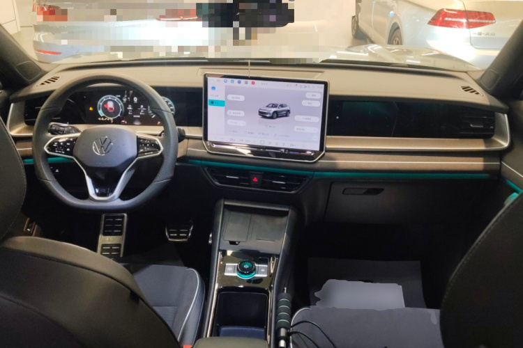 大众 2025款 探岳L 330TSI 两驱精英City包中控内饰12