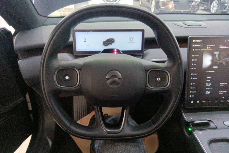 蔚来ET5T 2024款 75kWh Touring中控内饰13