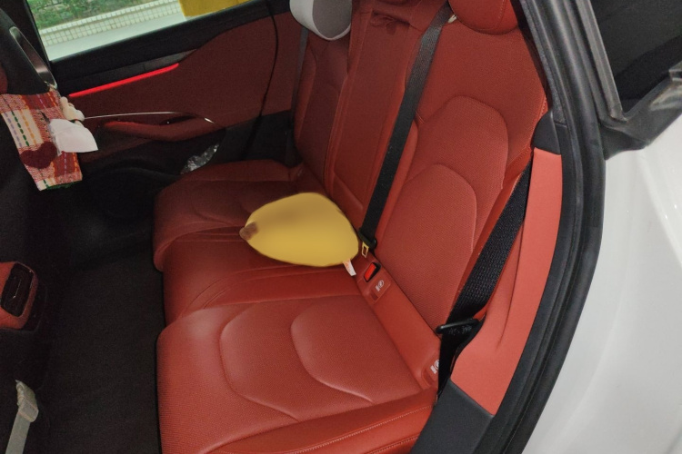 小米汽车 小米SU7 2024款 后驱超长续航高阶智驾Pro版中控内饰7004