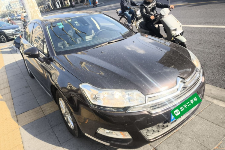 雪铁龙C5 2014款 1.6T 自动尊享型车身外观6002