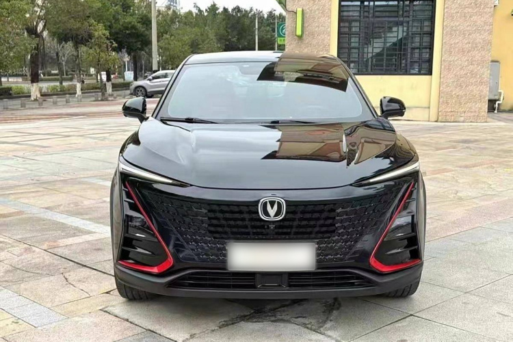 长安UNI-T 2020款 1.5T 旗舰型车身外观6001