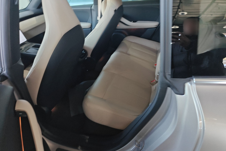 蔚来ET5T 2023款 75kWh Touring中控内饰21