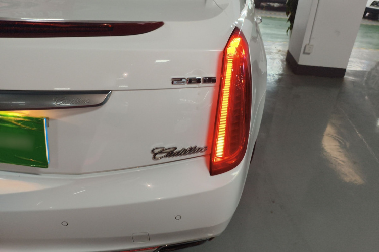 凯迪拉克XTS 2015款 28T 舒适型车身外观6001