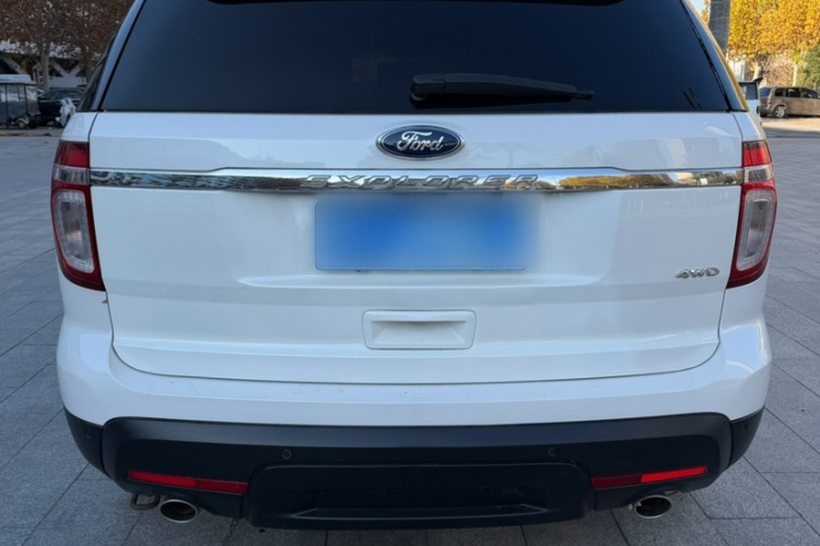 福特 探险者(进口) 2013款 3.5L 尊享型车身外观6006
