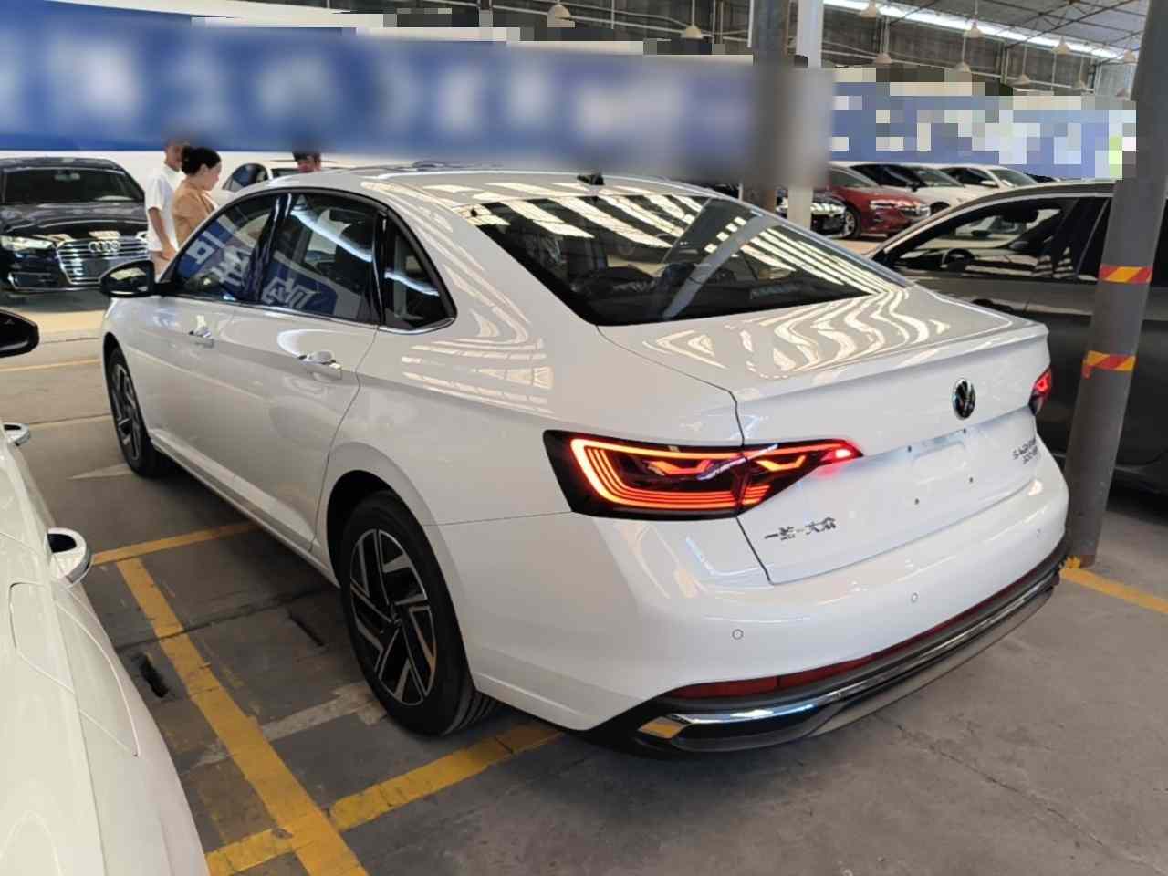 大众 速腾 2026款 3000万辆甄选款 300TSI DSG 超越版(3)