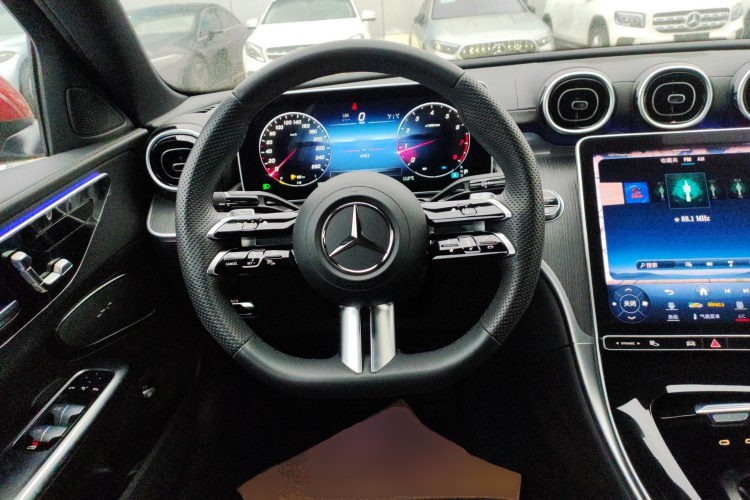 奔驰C级 2024款 改款 C 200 L 运动版中控内饰13