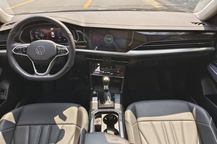 大众 帕萨特 2024款 380TSI 星空豪华版中控内饰7005