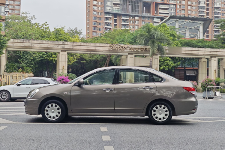 日产 轩逸 2016款 经典 1.6XE 自动舒适版车身外观6009