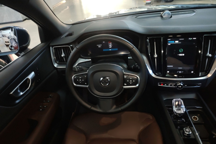 沃尔沃S60 2023款 B4 智逸豪华版局部细节13