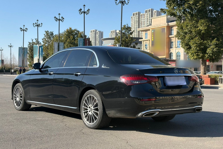 奔驰E级 2021款 E 260 L车身外观6003