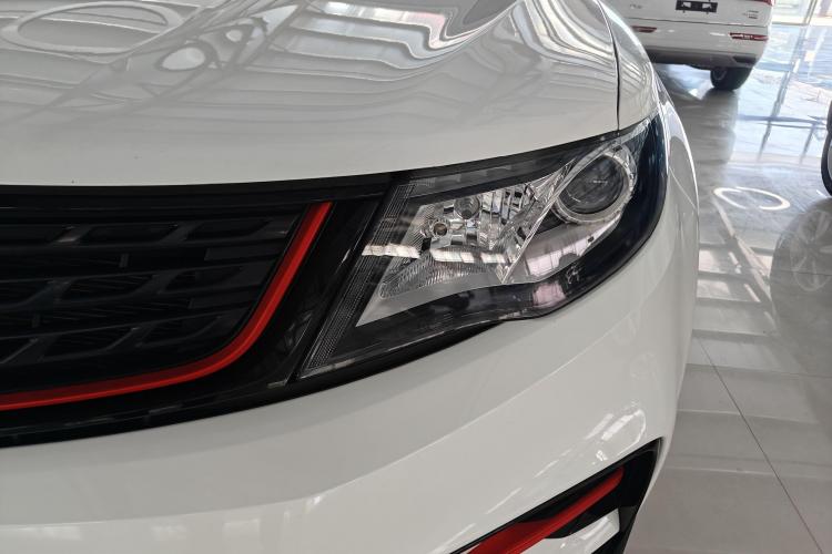 吉利汽车 博越 2021款 1.8TD DCT两驱亚运舒适版局部细节36