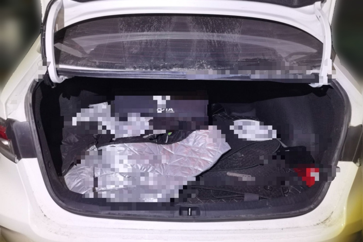 丰田 卡罗拉 2021款 1.2T S-CVT精英PLUS版中控内饰23