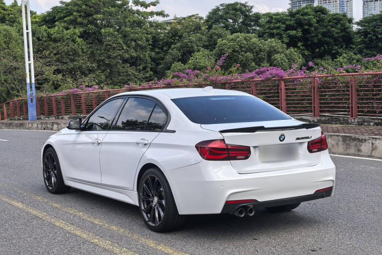 宝马3系 2019款 320Li M运动曜夜版车身外观6004