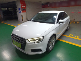 奥迪A3 2018款 30周年年型 Limousine 35 TFSI 进取型