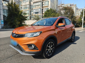 东南DX3 2016款 1.5T CVT尊贵型