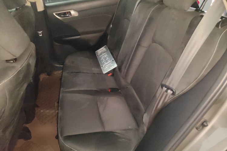 雷克萨斯CT 2017款 CT200h 精英版 单色 国V中控内饰21