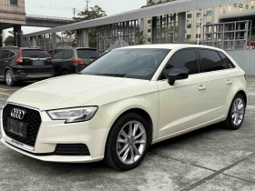 奥迪A3 2018款 30周年年型 Sportback 35 TFSI 进取型