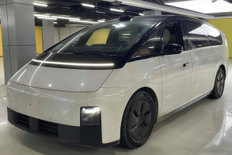 理想汽车 理想MEGA 2024款 Ultra