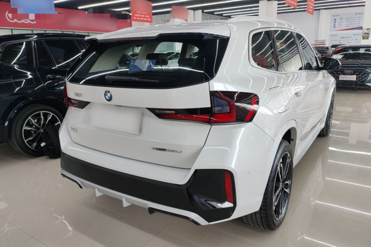 宝马X1 2024款 sDrive25Li M运动套装车身外观7