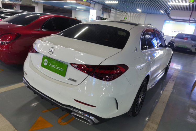 奔驰C级 2022款 C 260 L 运动版车身外观7