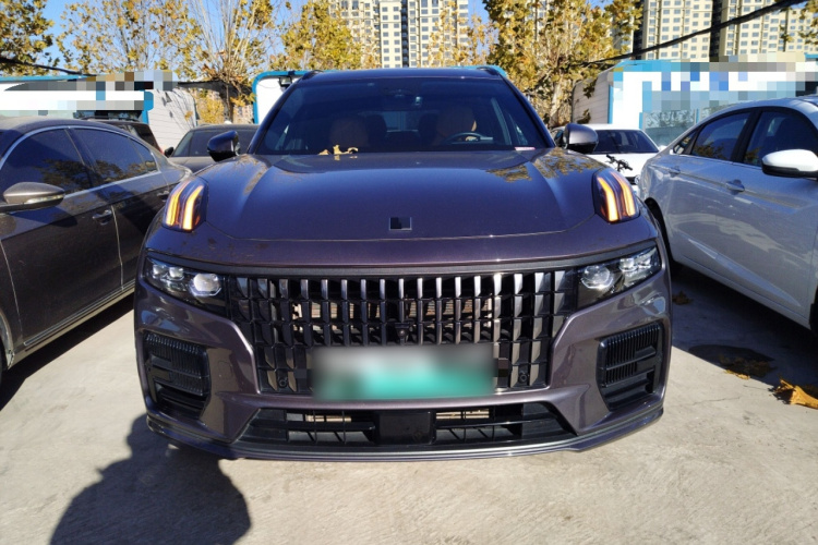 领克09 EM-P 2023款 2.0TD EM-P 远航版PM 七座车身外观2