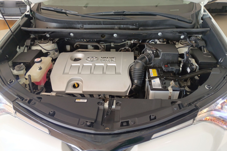 丰田 RAV4荣放 2019款 2.0L CVT两驱先锋版 国V局部细节24