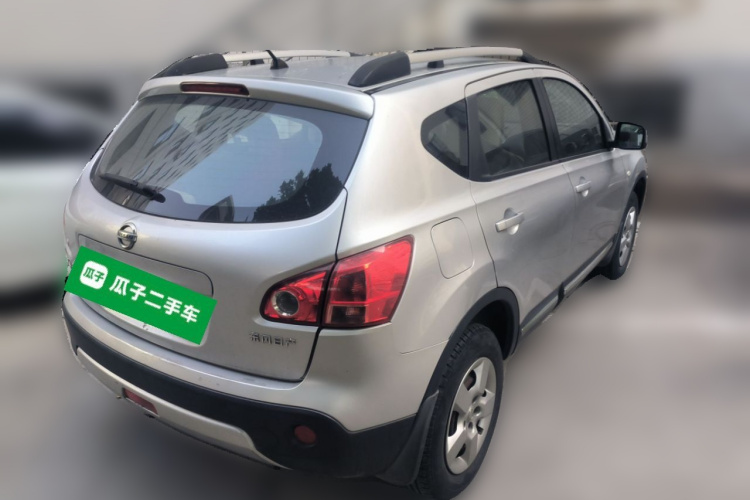 日产 逍客 2012款 1.6XE 风 5MT 2WD车身外观6005