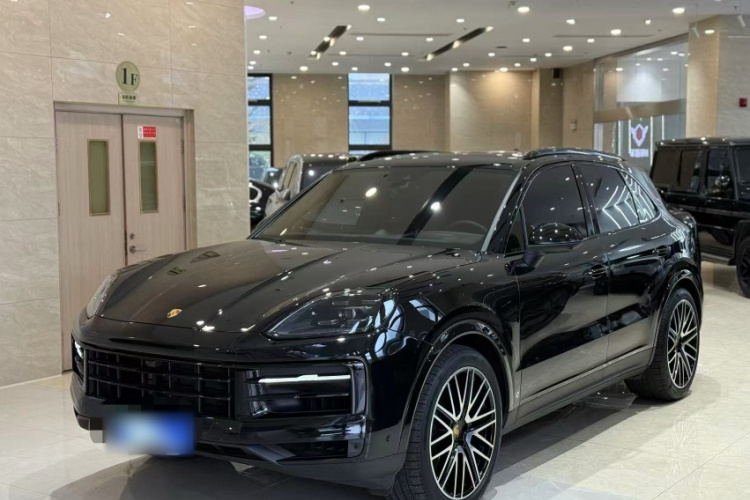 保时捷 2025款 Cayenne 3.0T车身外观6003