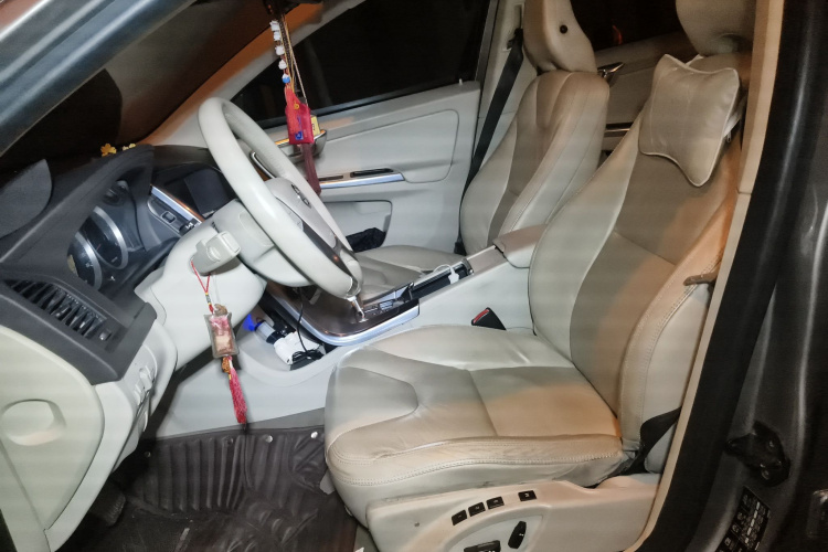 沃尔沃XC60(进口) 2012款 T6 AWD舒适版中控内饰19