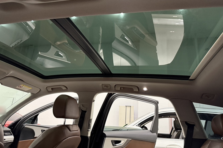 奥迪Q7 2016款 45 TFSI 技术型局部细节22