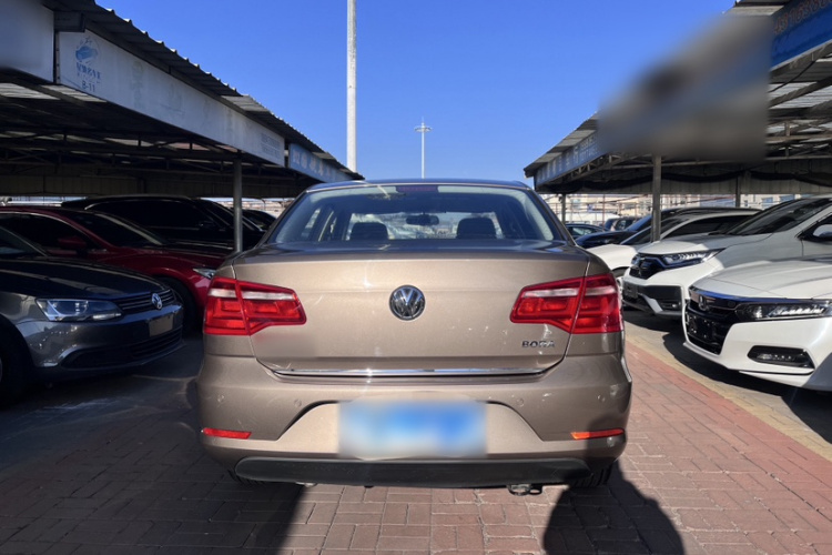 大众 宝来 2014款 1.6L 自动豪华型车身外观6004