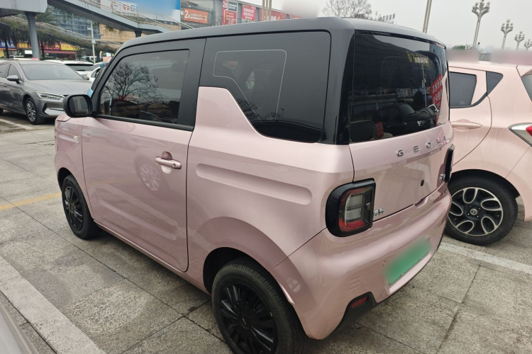 吉利银河 2023款 熊猫mini 200km 耐力熊车身外观4