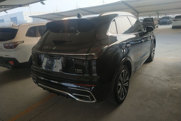 红旗HS5 2023款 2.0T 四驱旗享Pro版车身外观6005