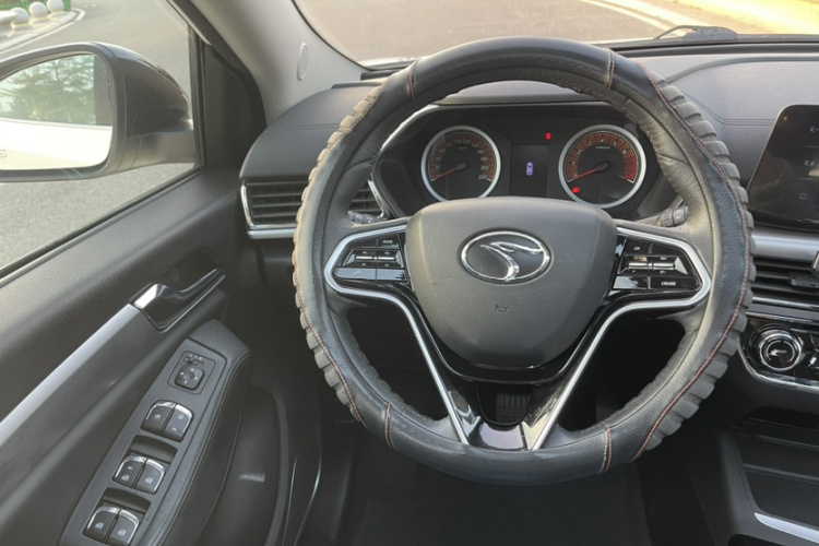 东南DX5 2019款 1.5T CVT豪华型局部细节13