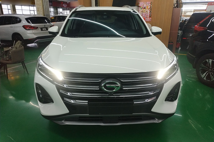 广汽传祺 传祺GS4 2023款 270T 自动智行科技版车身外观6001