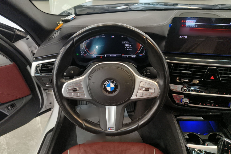 宝马5系 2022款 改款二 525Li M运动套装中控内饰13
