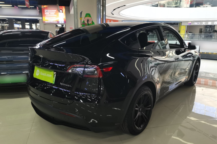 特斯拉 Model Y 2022款 改款 后轮驱动版车身外观6005