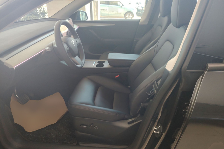 特斯拉 Model Y 2024款 后轮驱动版局部细节19