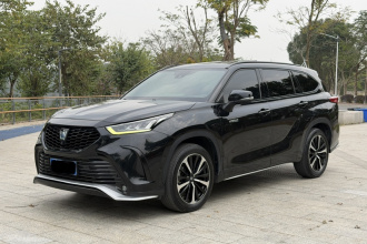 丰田 皇冠陆放 2021款 2.5L HEV四驱尊贵版