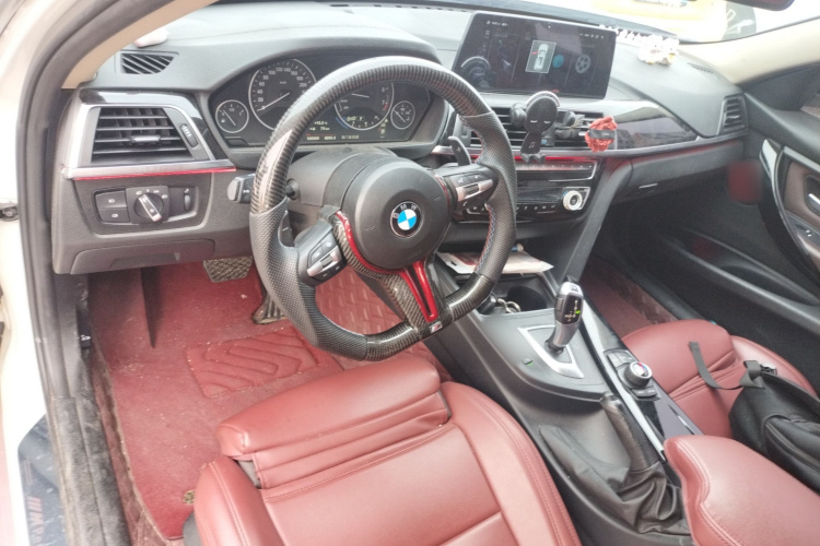 宝马3系 2018款 320Li 时尚型中控内饰12