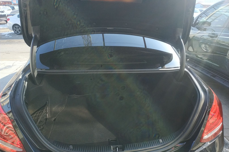 奔驰C级 2018款 C 180 L 时尚型局部细节23