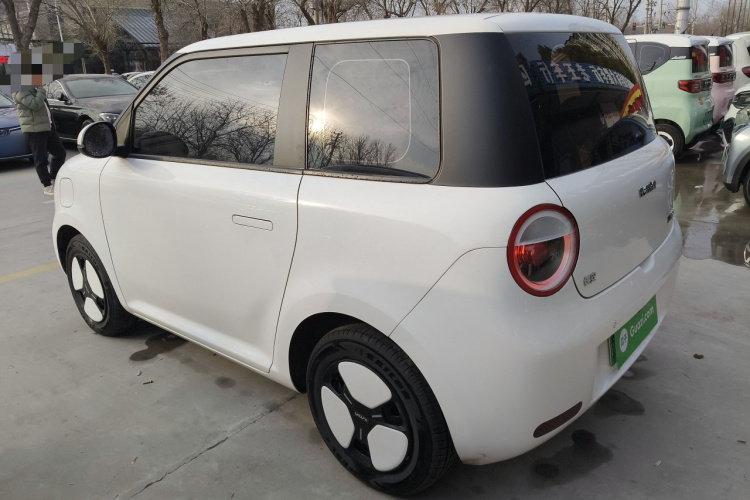 长安启源 长安Lumin 2023款 205km 香沁款车身外观4