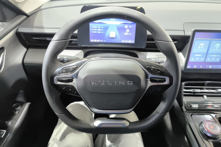 五菱汽车 五菱星光 2023款 70 标准版中控内饰13