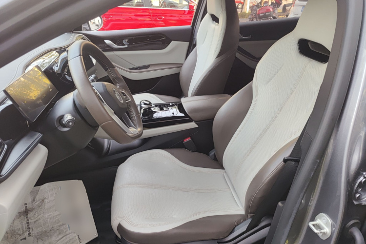 比亚迪 秦PLUS 2023款 冠军版 DM-i 55KM领先型中控内饰19